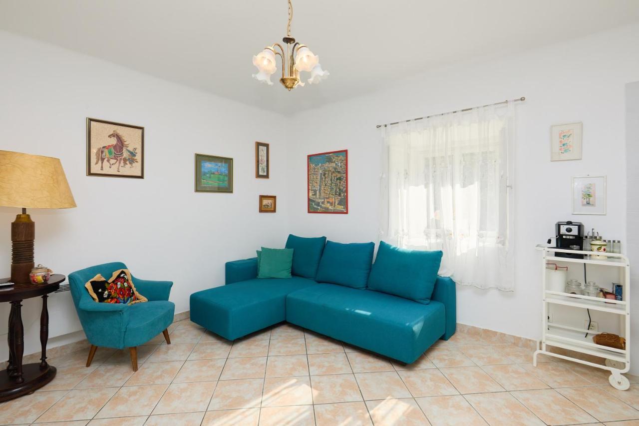 Apartment Villa Ahava Garden Ragusa Esterno foto